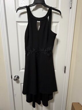 B. Smart Black High-Low Lace Waist Dress